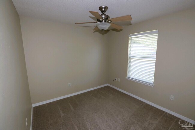 Building Photo - 4100 Spinnaker Pl