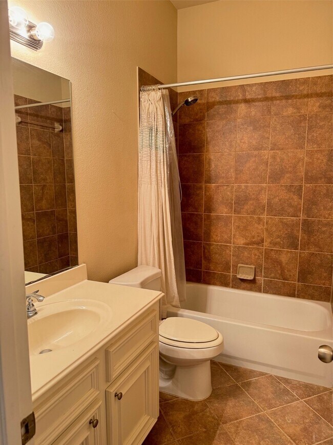 Building Photo - 27926 Barberry Banks Ln