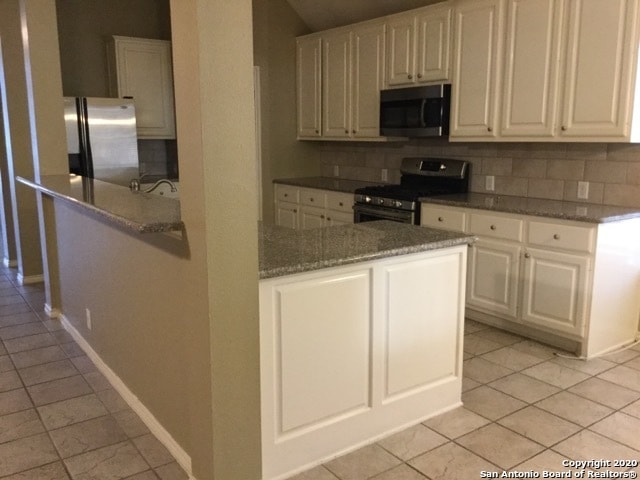 Building Photo - 11615 Brae Valley