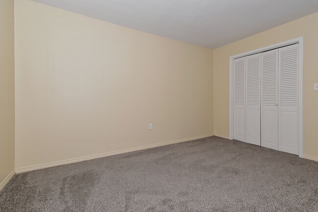 Building Photo - STANFORD.3406 A-B