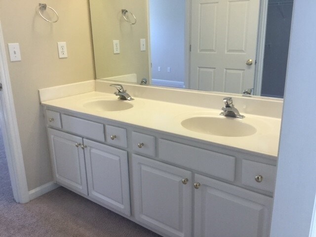 Building Photo - 149 Charlotte Ct