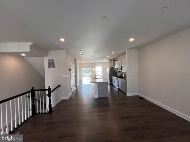Building Photo - 23788 Myrtle Glen Way