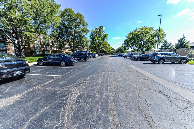 Building Photo - 1477 N Winslowe Dr