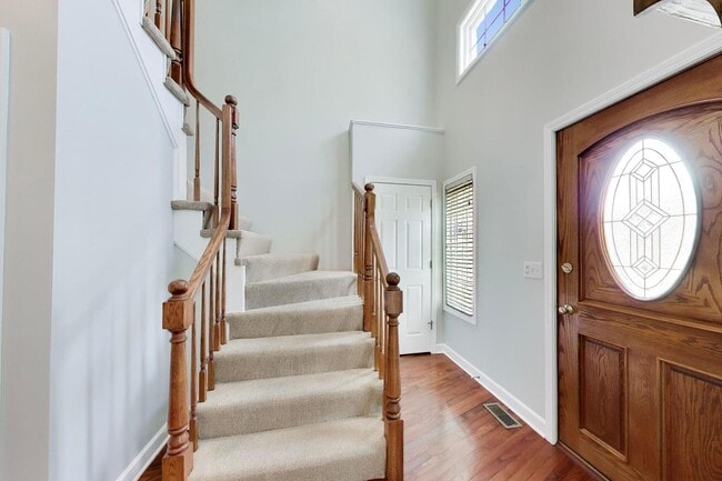 Building Photo - 417 Ashbury Dr