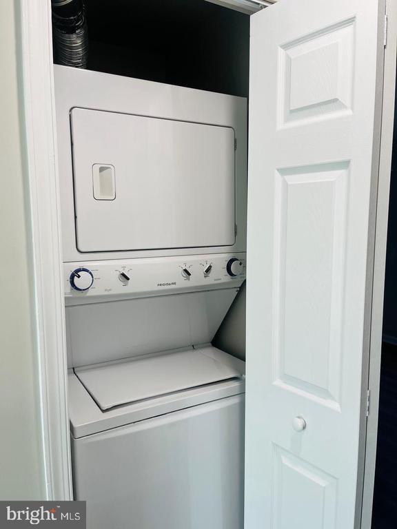 Building Photo - 4576 Grouse Pl