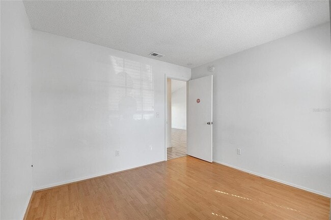 Building Photo - 1239 Lucaya Cir