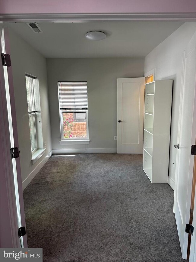 Building Photo - 1414 Piccard Dr