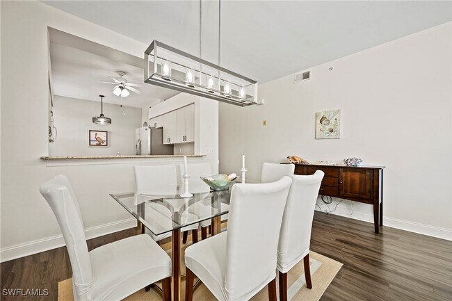 Building Photo - 9200 Highland Woods Blvd