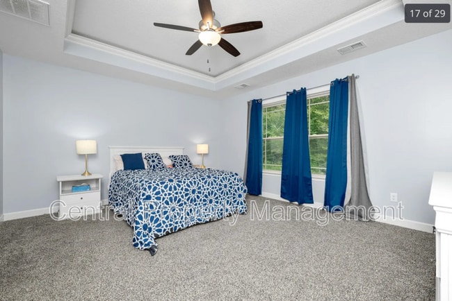 Building Photo - 487 Timberwood Dr