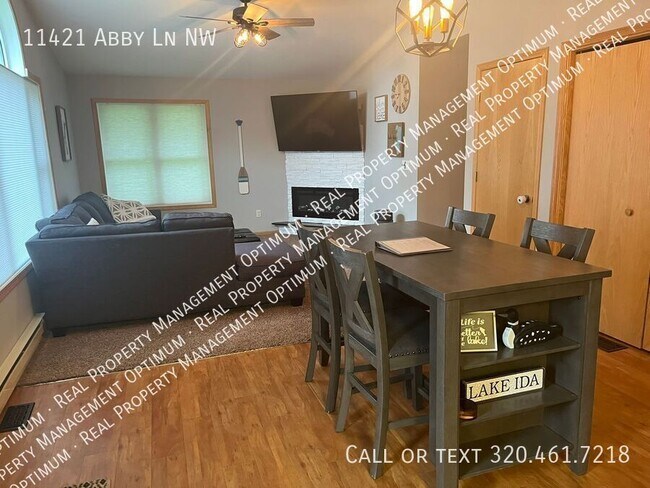Building Photo - 11421 Abby Ln