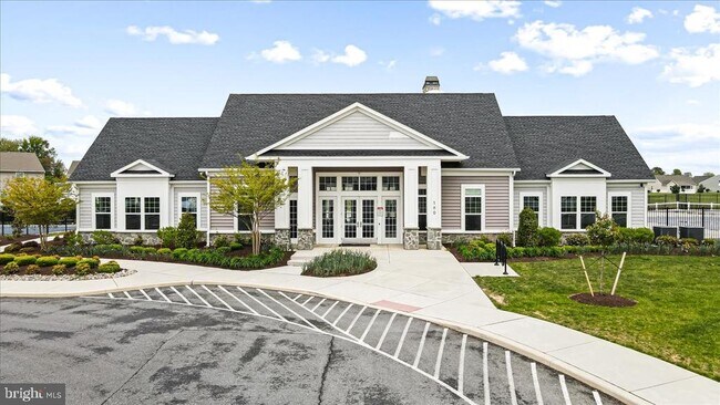 Building Photo - 712 Wallasey Dr