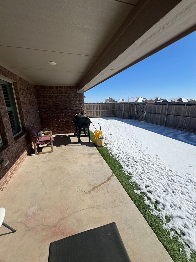 Building Photo - 7600 Silver Crk Ct