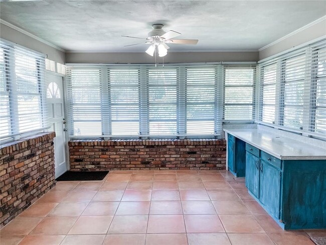 Building Photo - 1406 Ensenada Dr