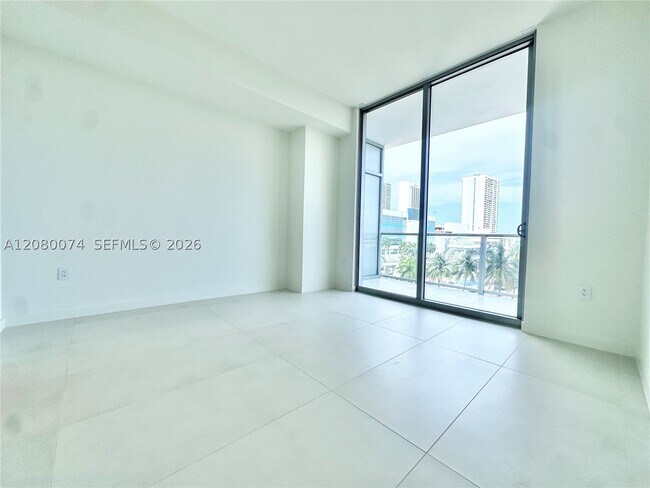 Building Photo - 1400 Biscayne Blvd