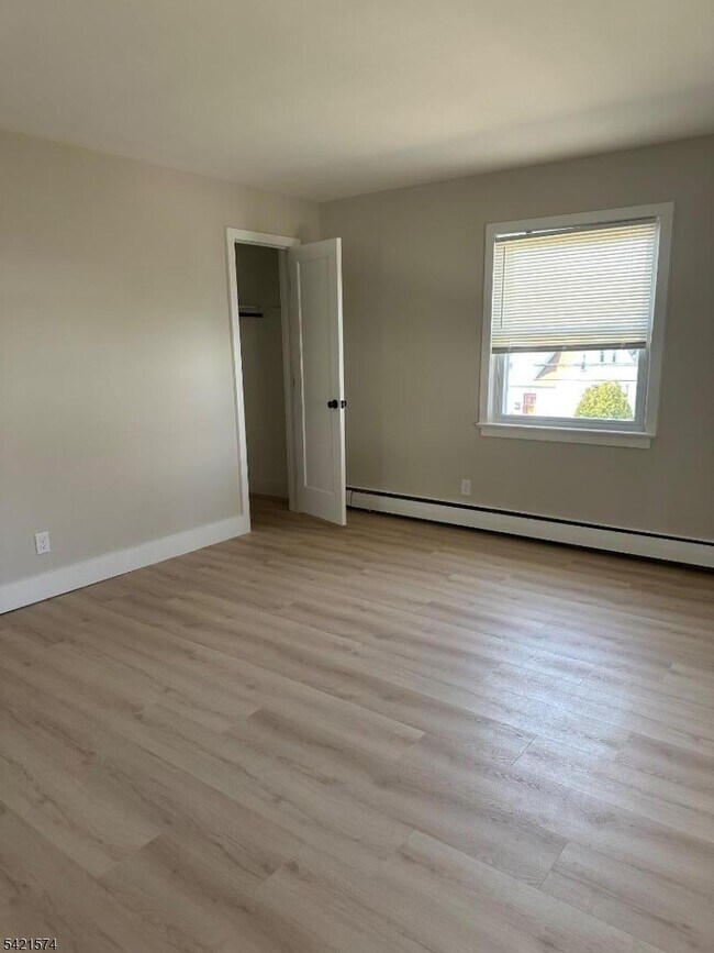 Building Photo - 78 Burnet Ave