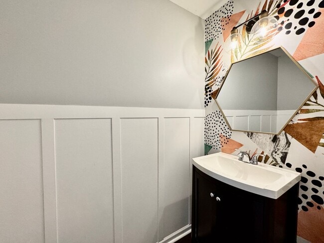 Building Photo - Ready NOW! A First-Time Rental in Ocean La...