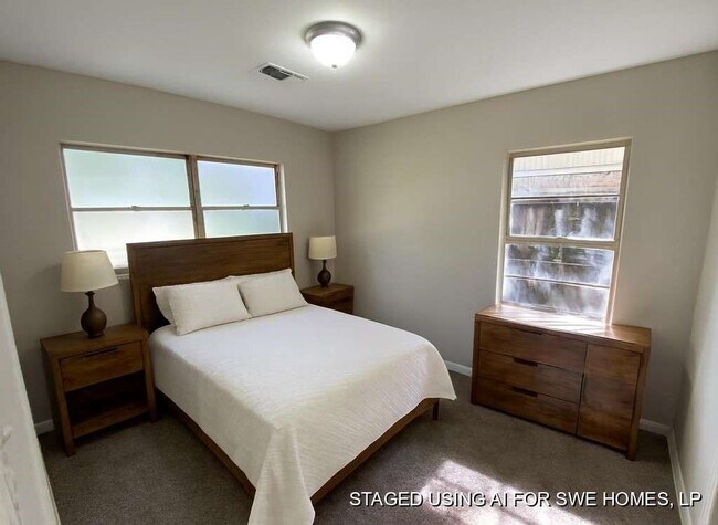 Building Photo - 5810 Belmark St