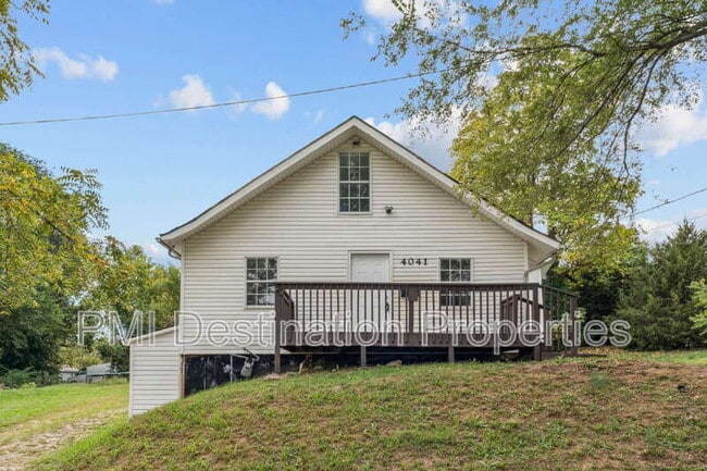 Building Photo - 4041 Ruby Ave