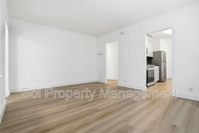 Building Photo - 2625 Howe St