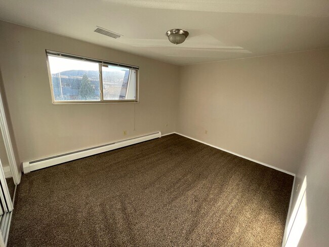 Building Photo - Great Golden Location for 2-Bed, 1.5 Bath Condo with 2-Off Street Parking Spaces - Private Yard!