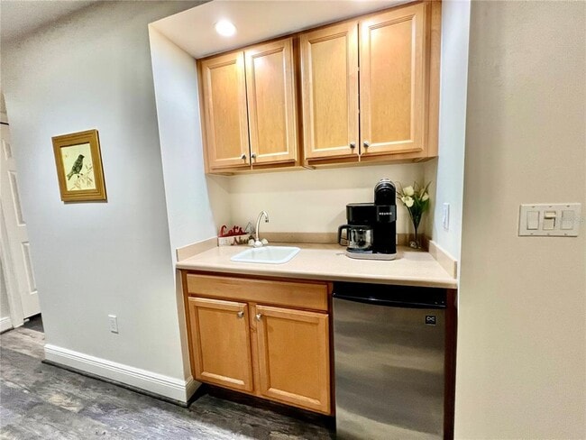 Building Photo - 3321 Sunset Key Cir