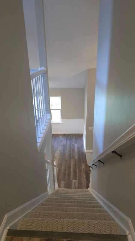 Building Photo - 10480 Summer Creek Dr