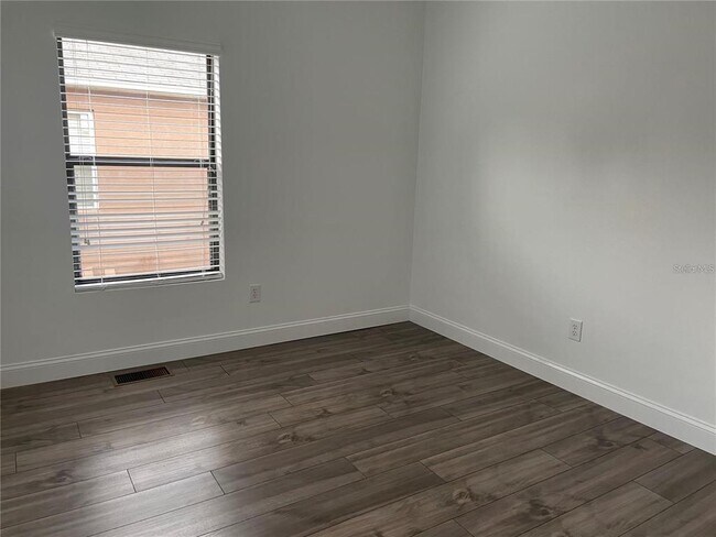 Building Photo - 3408 Seneca Club Loop