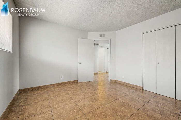 Building Photo - 1746 E 6th Ave