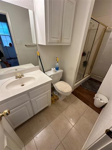 Building Photo - 2507 Pinegrove Cir