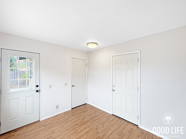 Building Photo - Renovated San Marcos Home with Fruit Trees & Large Yard