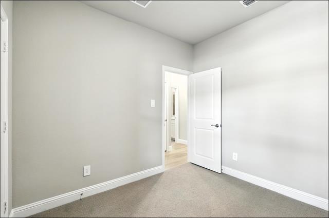 Building Photo - 513 Willet Dr