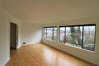 Building Photo - Magnolia 1 Bedroom 1 Bathroom Condo