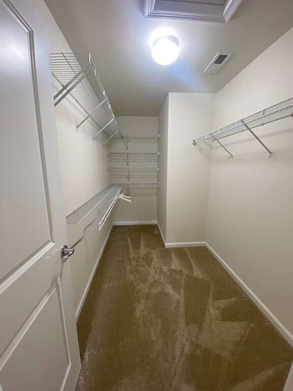 Building Photo - 14 Holly Trail