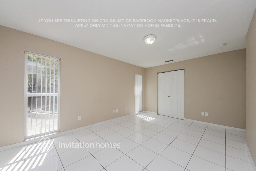 Building Photo - 121 Hidalgo Ave