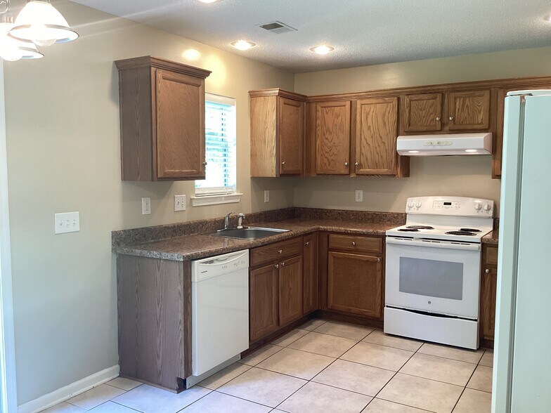 Building Photo - 259 Stoney Crossing
