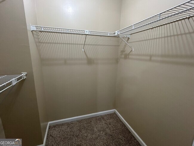 Building Photo - 700 Singley Ct SW