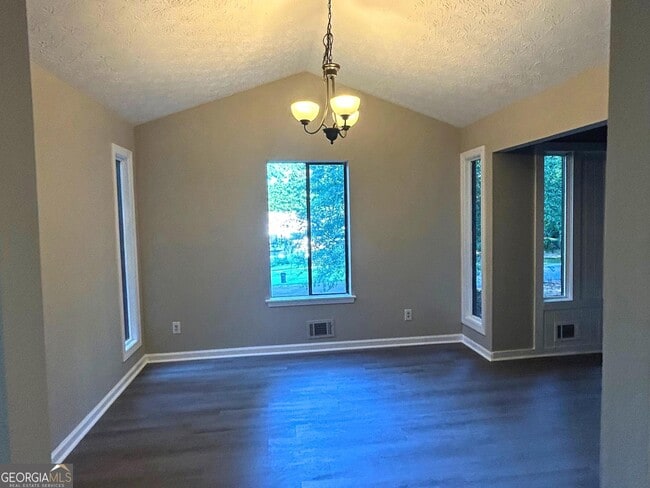 Building Photo - 2654 Spencers Trace NE