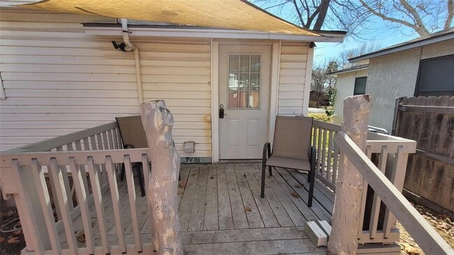 Building Photo - 206 W 55th 1/2 St