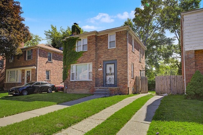 Building Photo - 15712 Vaughan St