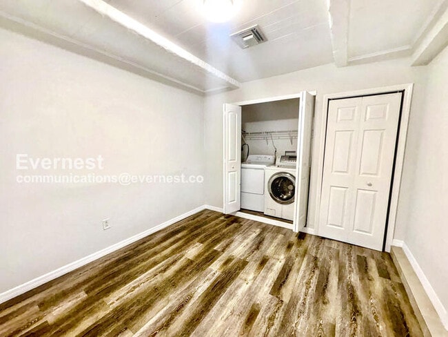 Building Photo - 3872 Buckeye Cir