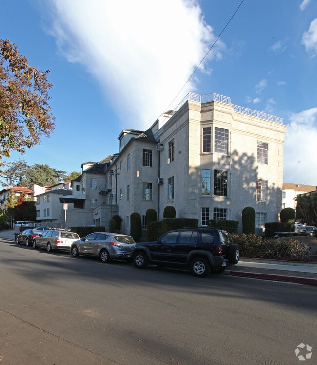 1920 Palmerston Place - 1920 Palmerston Pl