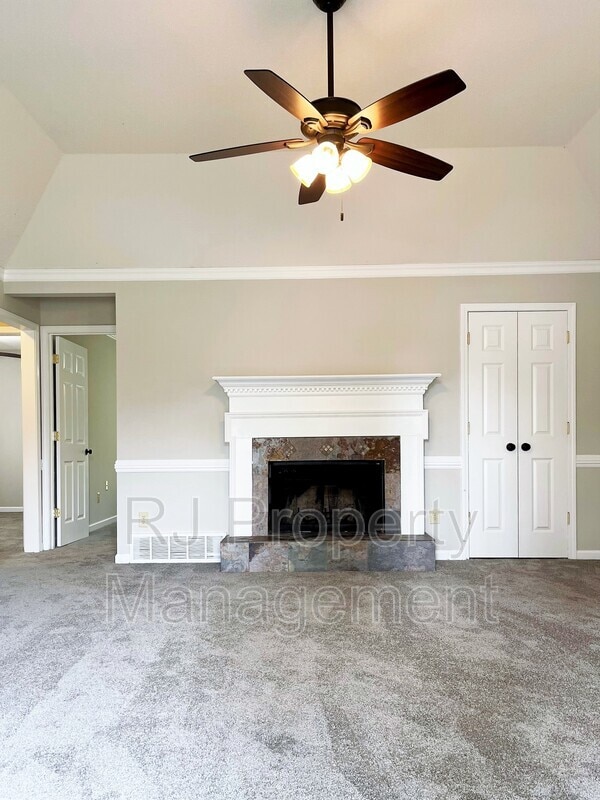Building Photo - 1079 Harpeth Dr