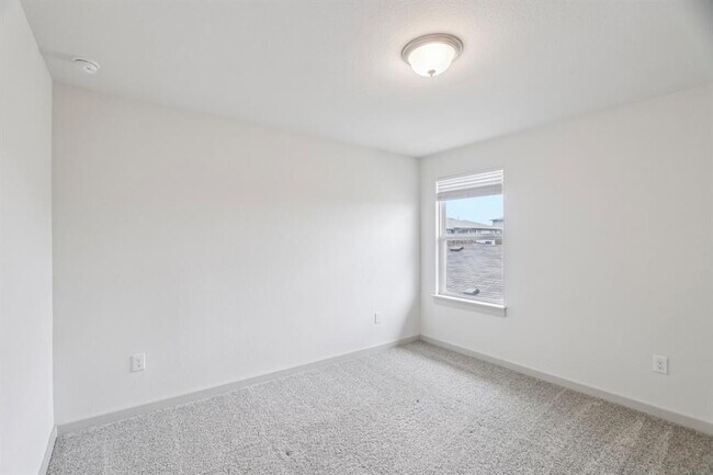 Building Photo - 8101 Linnie Ln