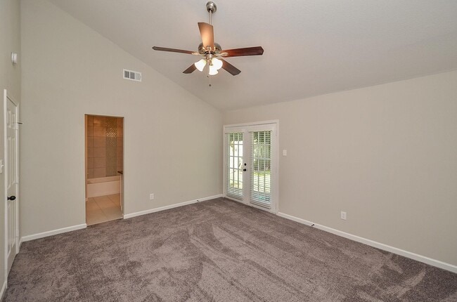 Building Photo - 13214 Ravensway Dr