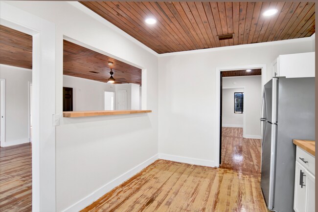 Building Photo - 4117 Barrancas Ave