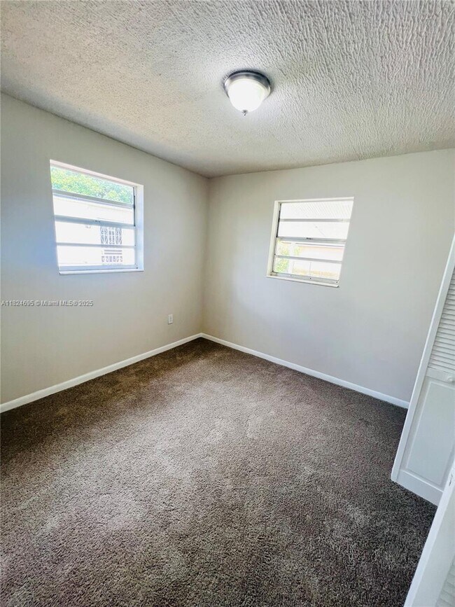Building Photo - 15530 SW 295th Terrace