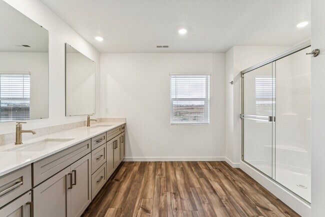 Building Photo - 8276 W Grey Alder Dr