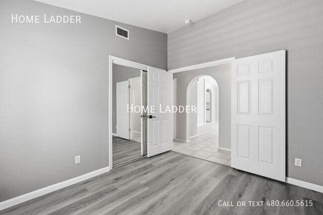 Building Photo - 7817 W McRae Way