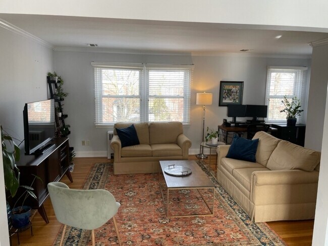 Building Photo - 412 Morris Ave