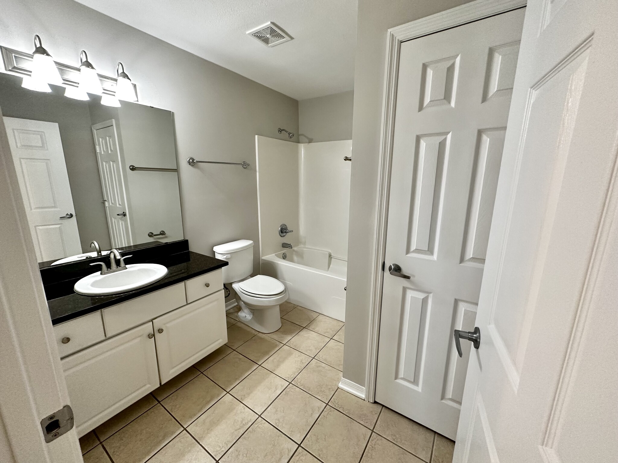 Building Photo - 4274 Calinda Ln